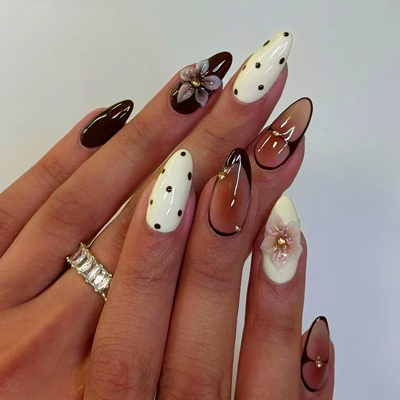 24pcs Finished Almond Press on - Nail Art Design recension och pris