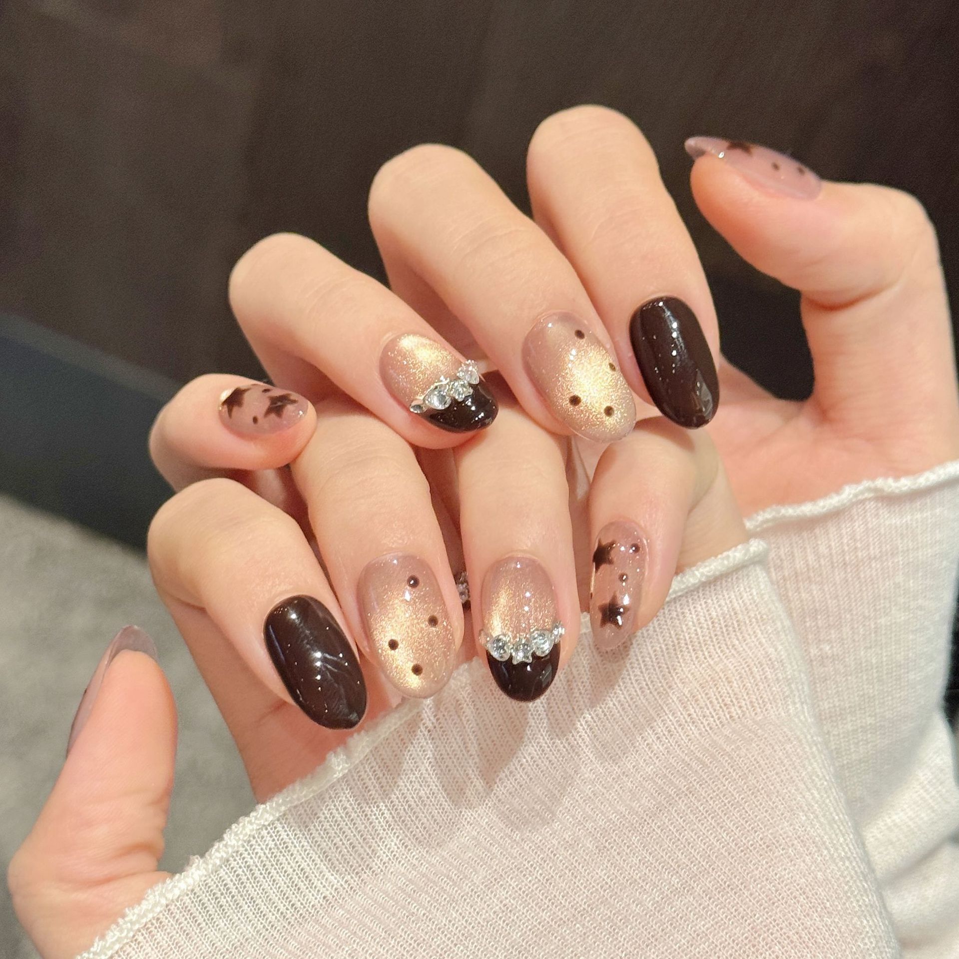10 PCS Luxury Handmade Press O - Nail Adhesive Tab recension och pris