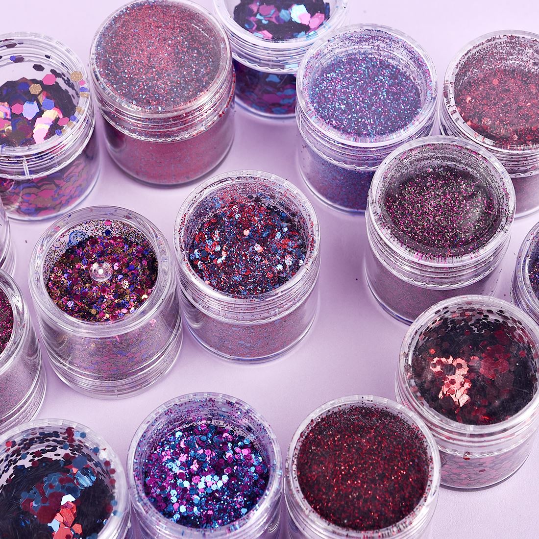 4/5 bottles Dreamlike Glitter  - Nail Art Xmas recension och pris